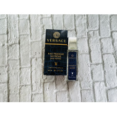 Чоловічий аромат Versace Man Eau Fraîche Extrême Pour Homme 40 мл 